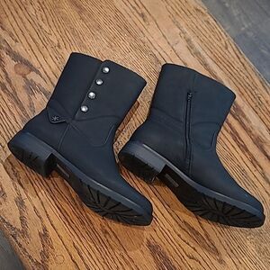 Sporto ankle boots sz 9 W partially lined sock boot